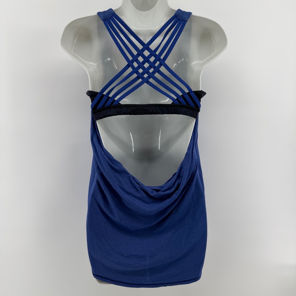 Lululemon Women's Blue Wild Braided Back‎ Tank Top Size 8 Athletic Workout - Picture 3 of 4